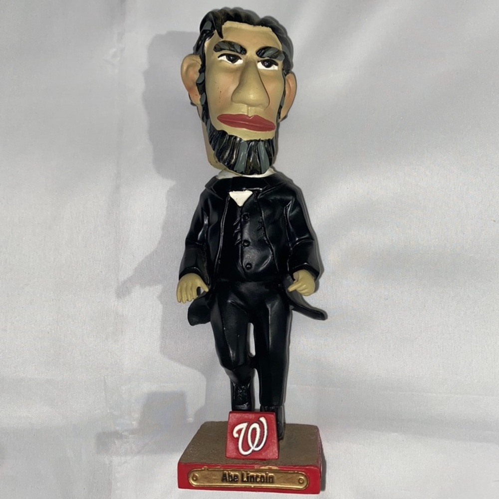 Washington Nationals Limited Edition 2007 PNC Bank Abe Lincoln Bobblehead